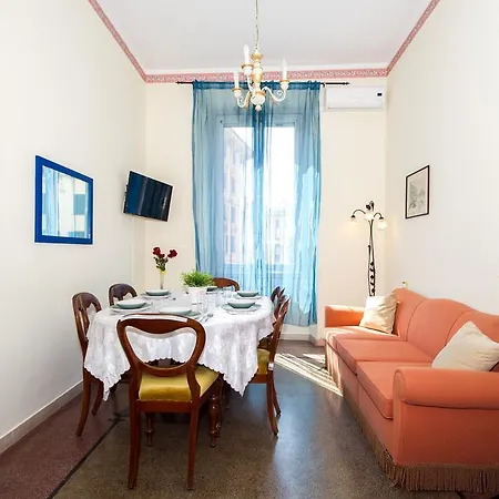 Boezio House Apartamento
